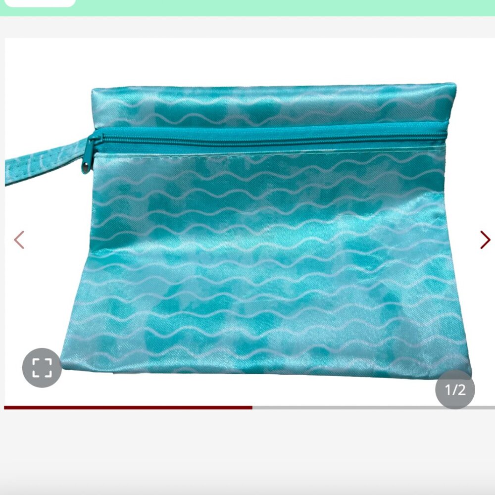 Women Portable Makeup Bag Waterproof Cosmetic Case Travel Organizer NWT 8" X 6"